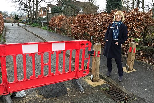 Cllr Caroline Ackroyd with the Bollards on Sunningdale.